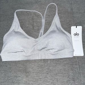 NWT ALO YOGA BRA